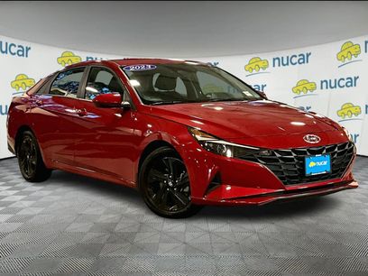 Used 2023 Hyundai Elantra SEL