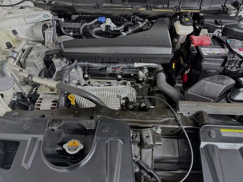 Used 2020 Nissan Rogue SL w/ Premium Package image 33