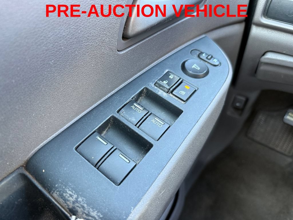 Used 2011 Honda Odyssey LX image 21