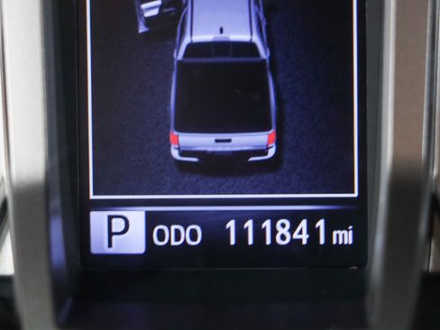 Used 2021 Toyota Tacoma SR5 image 16