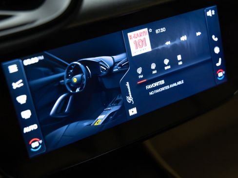 Certified 2025 Ferrari 12Cilindri image 25