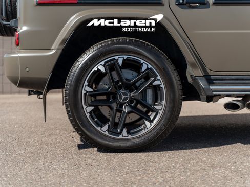 Used 2025 Mercedes-Benz G 63 AMG 4MATIC image 31
