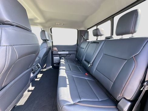 New 2026 Ford F250 Lariat w/ Chrome Package image 17