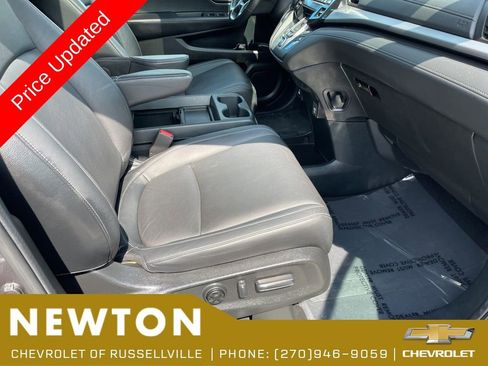 Used 2024 Honda Odyssey EX-L image 28