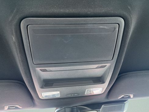 Used 2026 Ford Mustang Premium RWD image 15