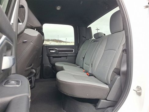 Used 2024 RAM 2500 Big Horn image 10
