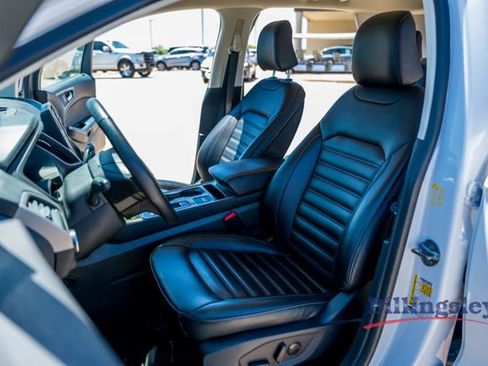 Used 2024 Ford Edge SEL AWD/4WD image 10