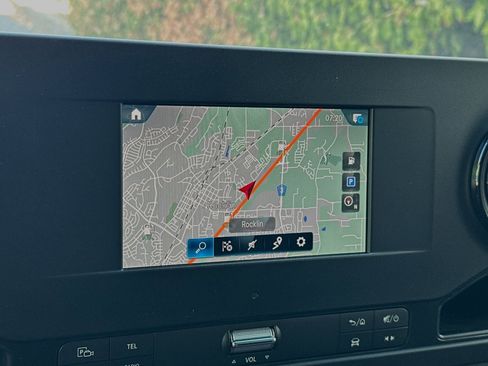 Used 2024 Mercedes-Benz Sprinter 144 Cargo image 21