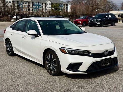 Used 2023 Honda Civic EX image 1