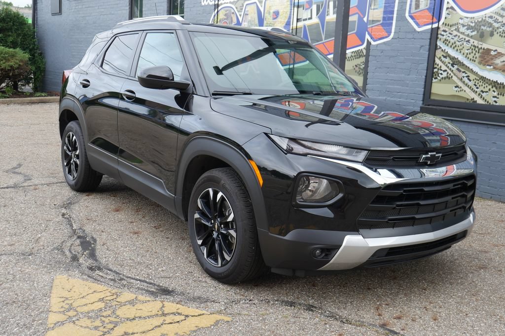 Used 2023 Chevrolet TrailBlazer LT w/ Convenience Package FWD image 15