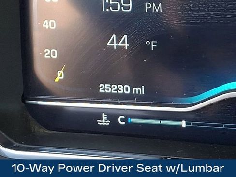 Used 2022 Chevrolet Silverado 1500 LT Trail Boss w/ Convenience Package II image 24