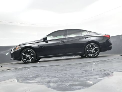 Certified 2025 Nissan Altima 2.5 SR FWD image 49