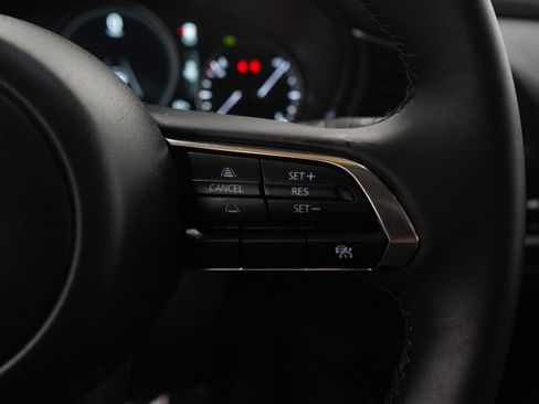 Certified 2025 MAZDA CX-30 AWD 2.5 S w/ Preferred Package image 19