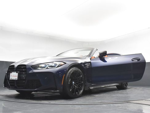 Used 2024 BMW M4 xDrive Competition w/ Executive Package image 31