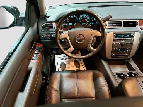 Used 2012 GMC Sierra 1500 SLT w/ Suspension Package, Off-Road image 21