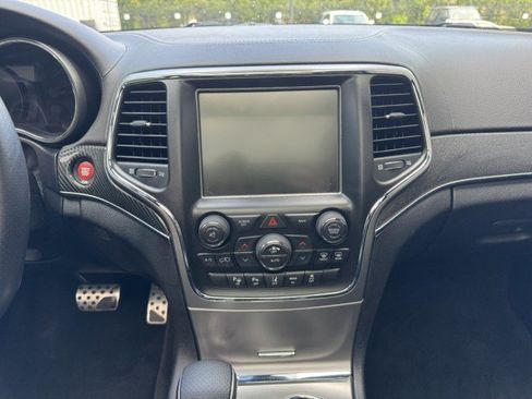 Used 2017 Jeep Grand Cherokee SRT w/ Trailer Tow Group IV AWD/4WD image 33