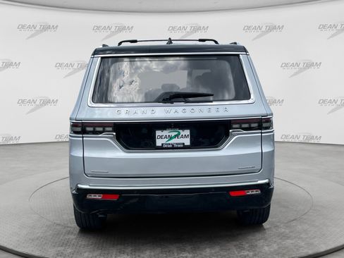 Used 2022 Jeep Grand Wagoneer Series II w/ Premium Group II AWD/4WD image 7