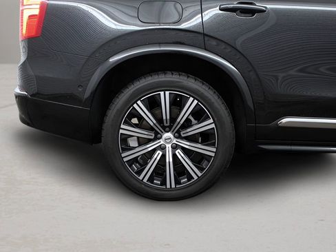 Used 2023 Volvo XC90 B6 Plus w/ Protection Package Premier AWD/4WD image 42