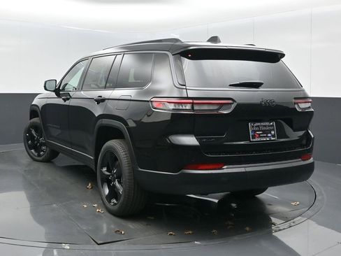 New 2026 Jeep Grand Cherokee L Limited w/ Limited Altitude Package AWD/4WD image 6