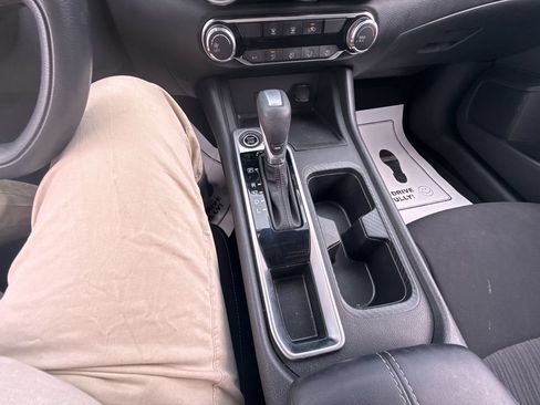 Used 2023 Nissan Sentra SV FWD image 21