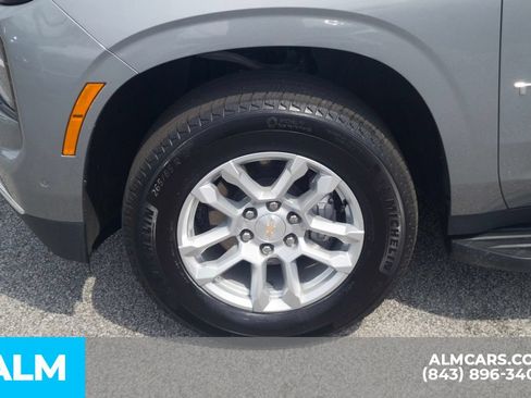 Used 2025 Chevrolet Tahoe LT AWD/4WD image 14