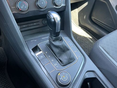 Used 2020 Volkswagen Tiguan S AWD/4WD image 28