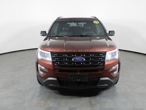 Used 2016 Ford Explorer Sport w/ Equipment Group 401A AWD/4WD image 11