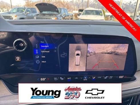 New 2026 Chevrolet Suburban High Country AWD/4WD image 31