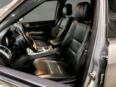 Used 2019 Jeep Grand Cherokee Limited w/ Luxury Group II image 13