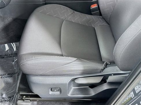 Certified 2025 Toyota Tacoma SR image 18