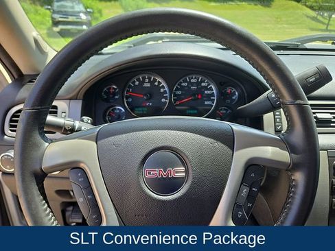 Used 2013 GMC Sierra 1500 SLT w/ All-Terrain Package AWD/4WD image 4