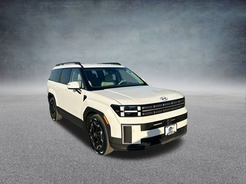 Used 2025 Hyundai Santa Fe SEL image 35