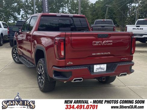 Used 2024 GMC Sierra 1500 AT4 w/ AT4 Preferred Package AWD/4WD image 6