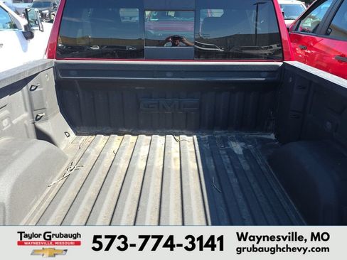 Used 2023 GMC Sierra 1500 SLT w/ SLT Premium Plus Package AWD/4WD image 6