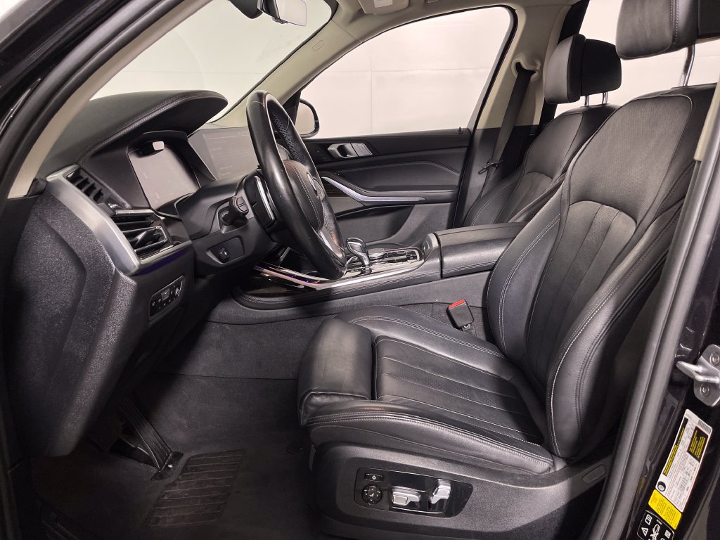 Used 2019 BMW X7 xDrive50i w/ Premium Package AWD/4WD image 12
