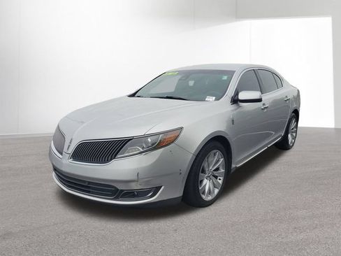 Used 2015 Lincoln MKS FWD image 11