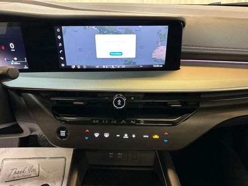 Certified 2025 Nissan Murano SL AWD/4WD image 6