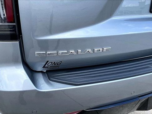 Used 2023 Cadillac Escalade Premium Luxury Platinum w/ LPO, Floor Liner Package AWD/4WD image 8