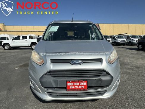Used 2018 Ford Transit Connect XLT image 5