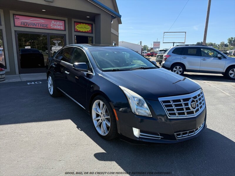 Used 2013 Cadillac XTS Premium FWD image 1