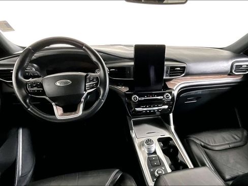Used 2021 Ford Explorer Platinum w/ Equipment Group 601A image 15