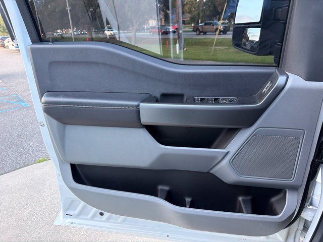 Used 2025 Ford F250 XLT w/ FX4 Off-Road Package AWD/4WD image 12