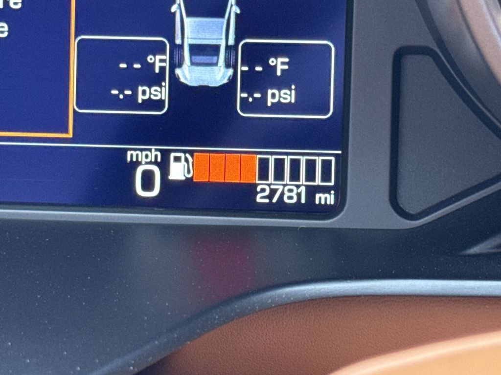Certified 2023 Ferrari Portofino M RWD image 15
