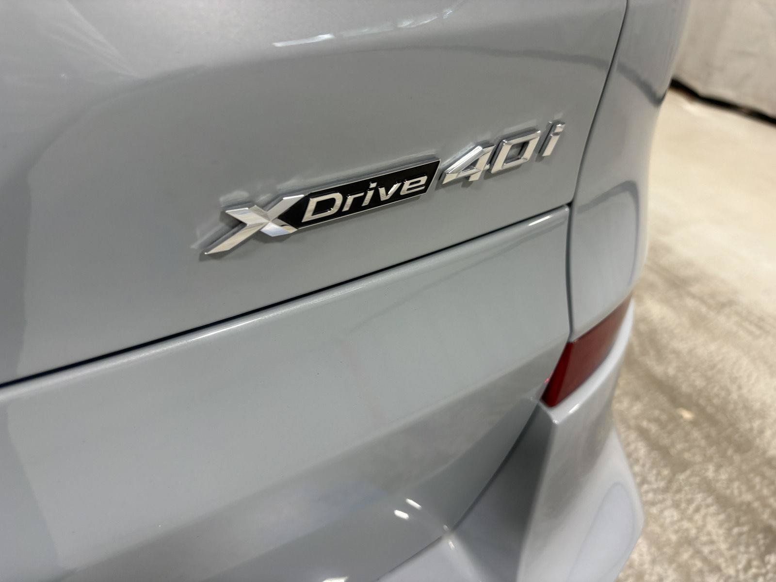 Used 2024 BMW X5 xDrive40i w/ M Sport Package AWD/4WD image 35