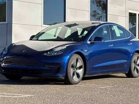 Used 2018 Tesla Model 3 Long Range image 8