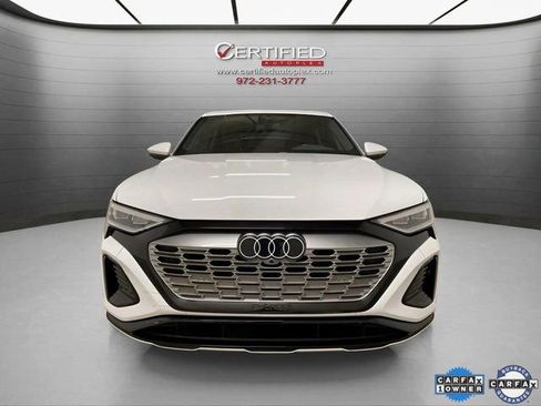 Used 2024 Audi Q8 e-tron Premium AWD/4WD image 8