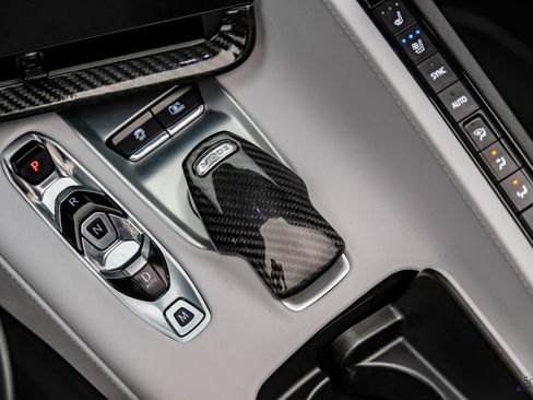 Used 2022 Chevrolet Corvette Stingray 2LT Z51 Performance & w/ Z51 Performance Package image 69