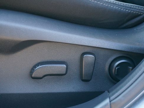 Used 2023 Subaru Legacy Premium image 12