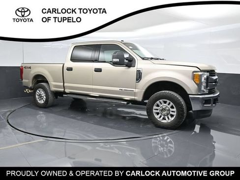 Used 2017 Ford F250 XLT w/ XLT Value Package AWD/4WD image 6