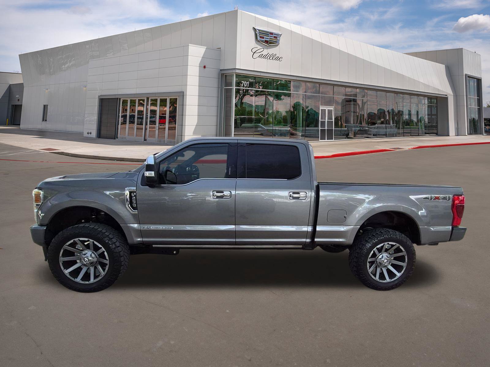 Used 2022 Ford F250 Platinum AWD/4WD image 3